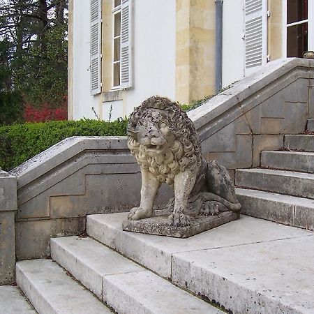 Chateau Champigny Bed & Breakfast Maillet  ภายนอก รูปภาพ